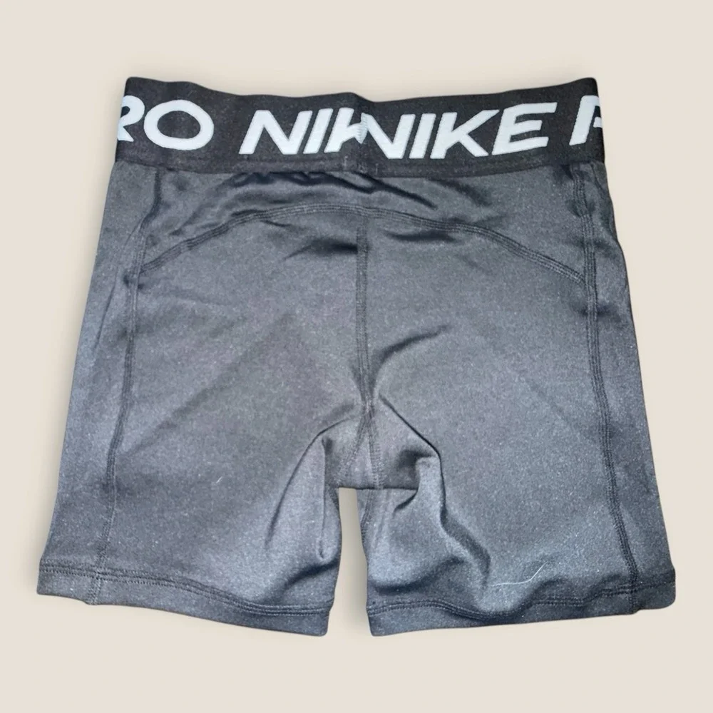 Nike Pro Girls kids Sz Medium + Dri-Fit Spandex/Compression Shorts   ~Black NWT
